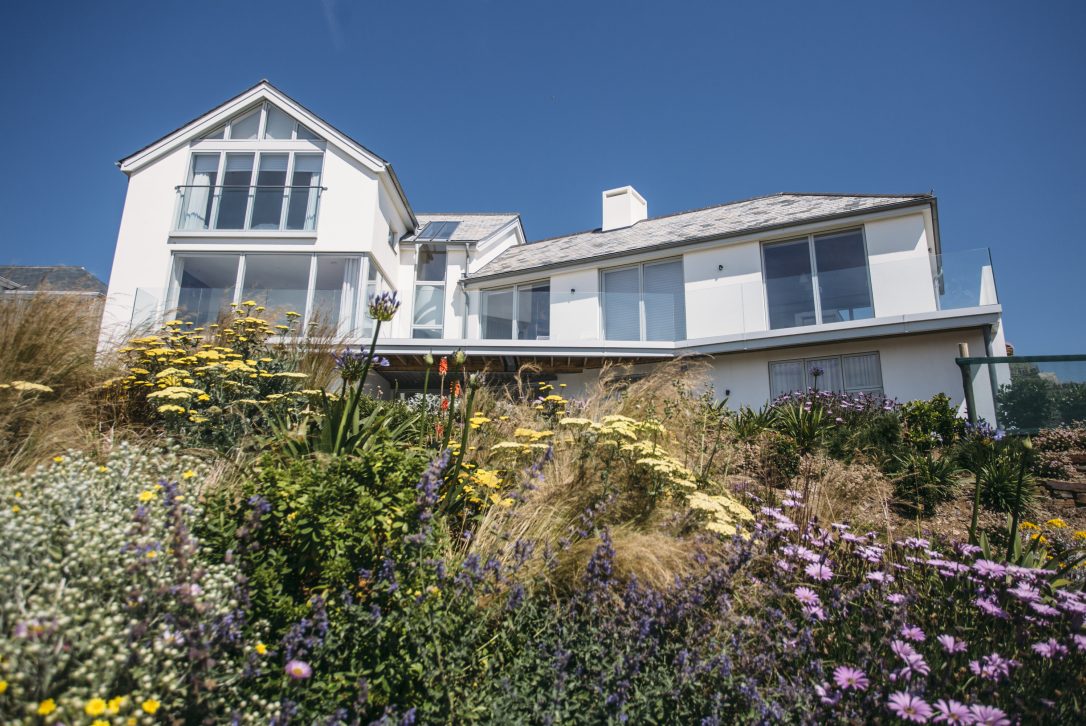 Carn Mar, a luxury self-catering holiday home above Polzeath beach, North Cornwall