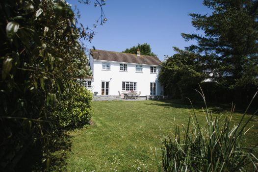 The Crispin, a self-catering holiday home in Rock, North Cornwall