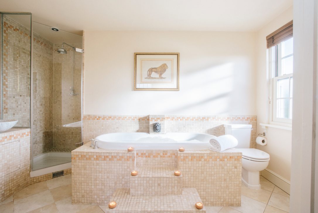 Bathroom at Rockhaven Manor, a self-catering holiday home in Rock, North Cornwall.