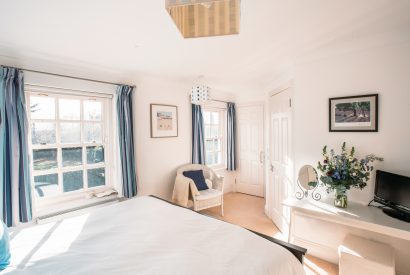 Master bedroom at 1 Lowenna Manor, a self-catering holiday home in Rock, North Cornwall