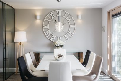 Dinings room at Longships a self-catering holiday house in Rock, North Cornwall