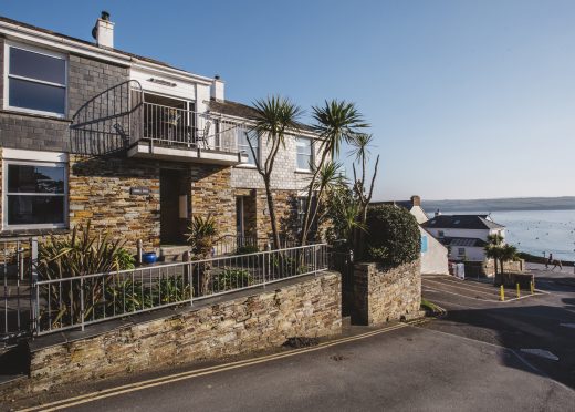 Pebble Rock, a self-catering holiday home in Rock, North Cornwall