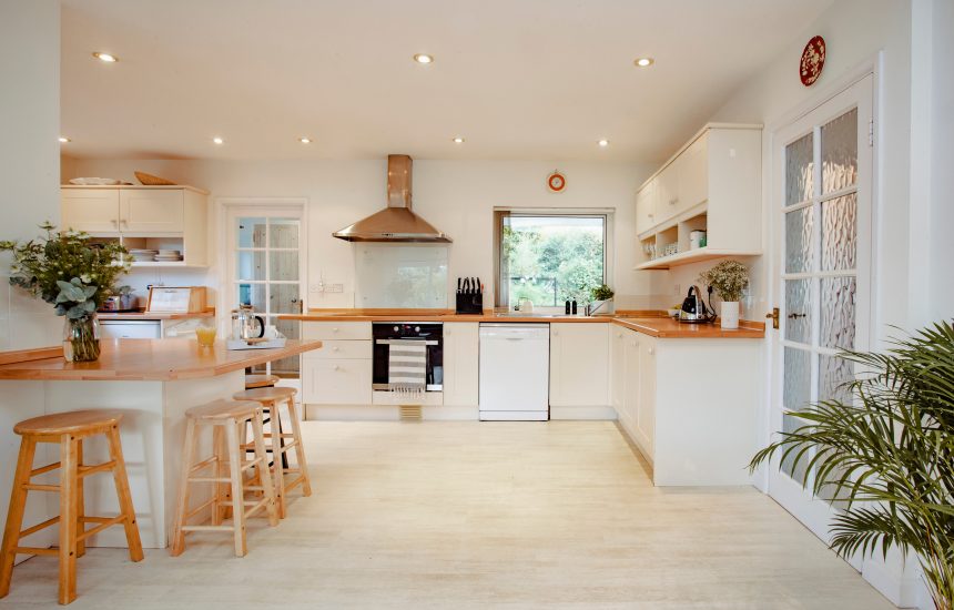 Kitchen at Skylarks, a self-catering holiday home above Daymer Bay, North Cornwall