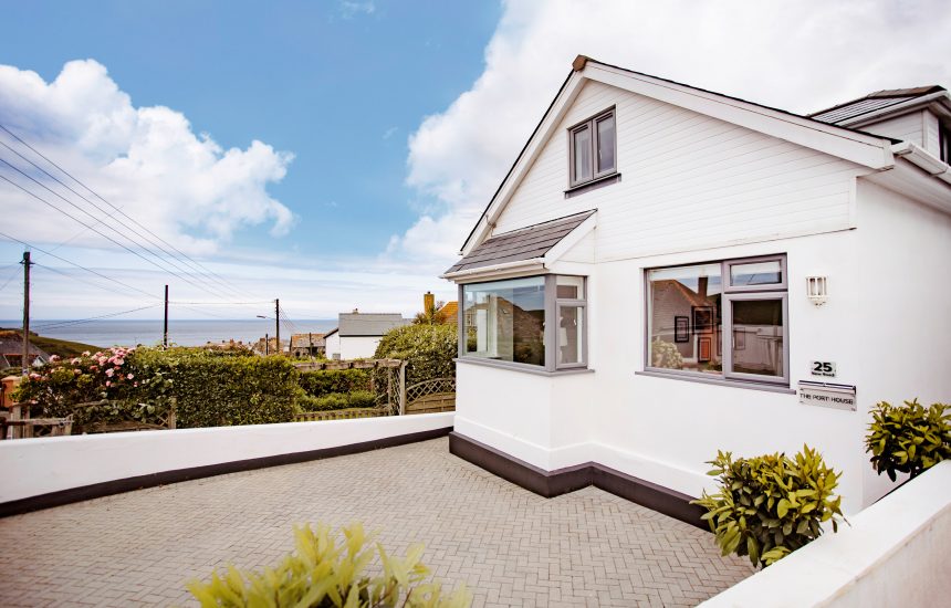 Exterior of The Port House, a self-catering holiday home in Port Isaac, North Cornwall