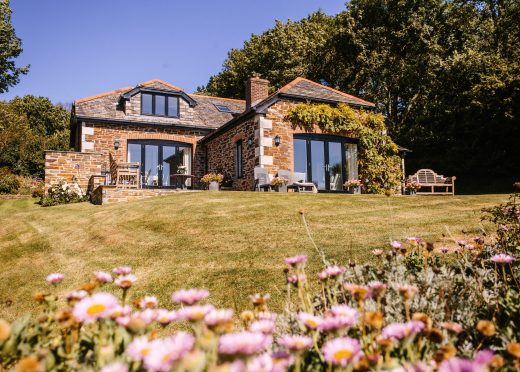 The Orchard, a self-catering holiday home in Rock, North Cornwall