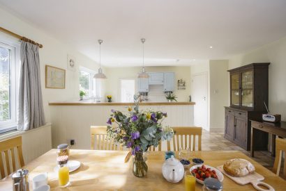 Half Way Tree, a self-catering holiday home in Rock, North Cornwall