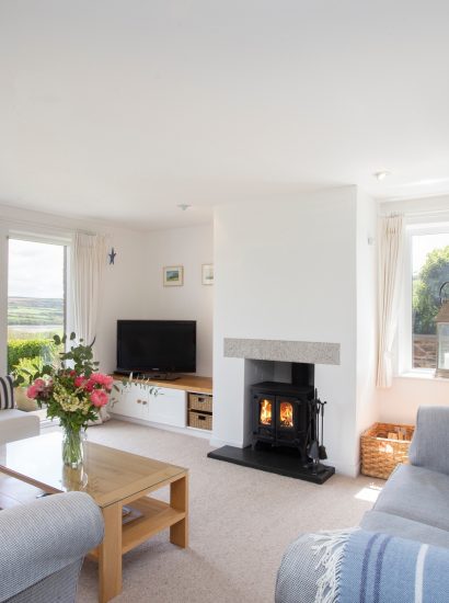 Living room at Kate Cottage, a self-catering holiday home near Rock, North Cornwall