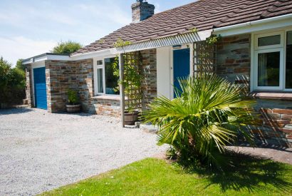 Front of Maidenover, a self-catering holiday home in Rock, North Cornwall