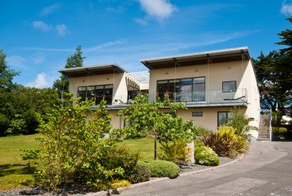 Radoon, a self-catering holiday property in Rock, North Cornwall