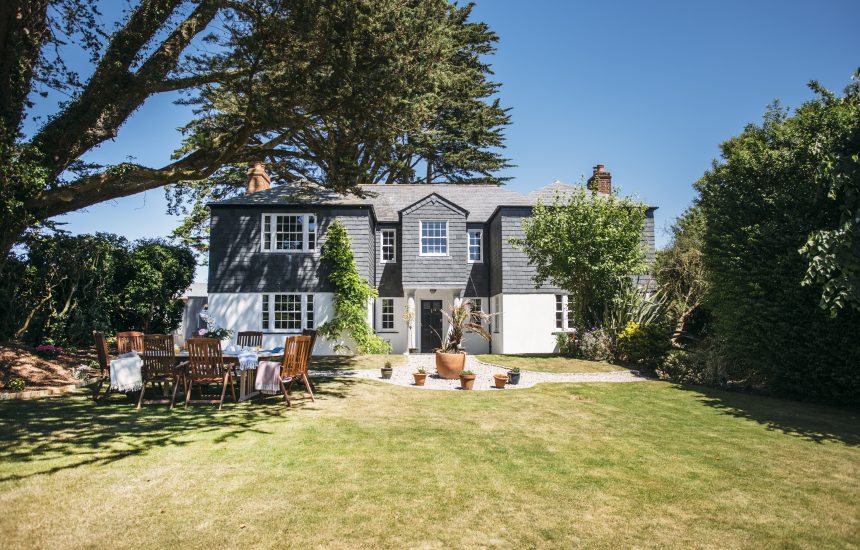 Garden at Rockhaven, a self-catering holiday home in Rock, North Cornwall