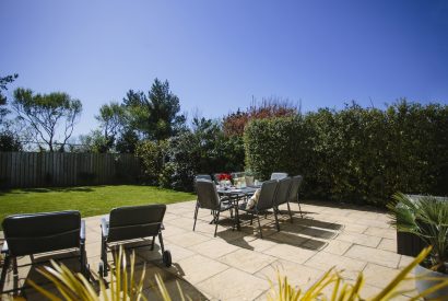 Outside at Slipper Rock, a self-catering holiday home in Rock, North Cornwall