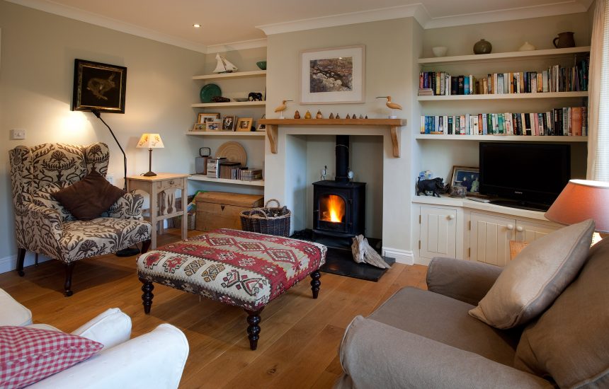 Lounge at Tamarisk Lodge, a self-catering holiday house in Daymer Bay, North Cornwall