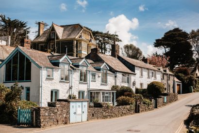 Exterior of Wheel Cottage, a self-catering holiday house in Rock, North Cornwall